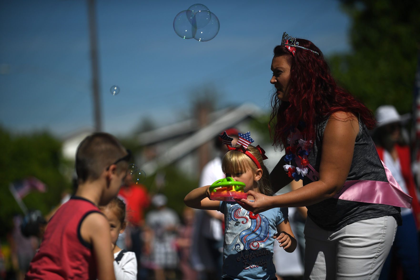 070517-cgt-nws-parade-013.jpg